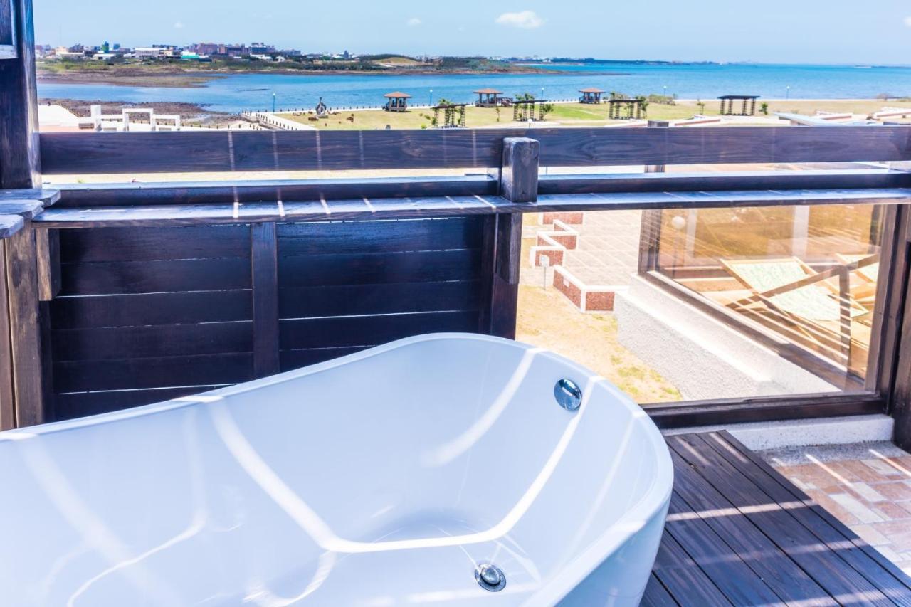Malibu Oceanview Homestay Magong Eksteriør bilde